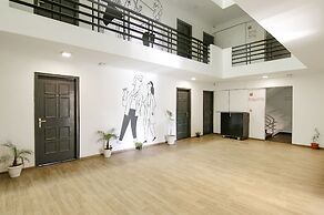 FabHotel Infinity Stays