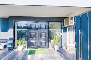 FabHotel Infinity Stays