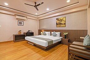 Fabhotel Kzar Select