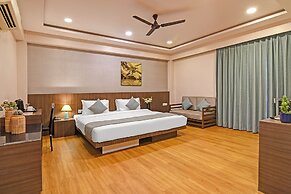 Fabhotel Kzar Select
