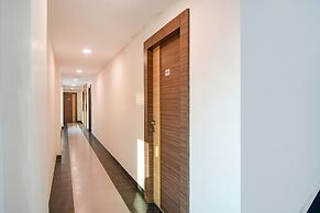 Fabhotel Kzar Select