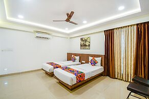 Fabhotel Kzar Select