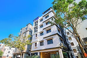 FabHotel Dreamworld Residency