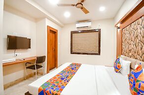 Fabhotel Dream World Residency