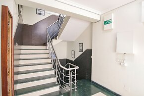 Fabhotel Rivlet Inn