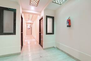 Fabhotel Silver Stone Inn