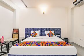 Fabhotel Silver Stone Inn