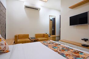 FabHotel Jewel Palace