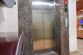 FabHotel Jewel Palace