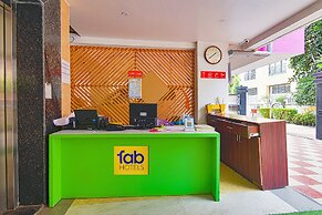 FabExpress Golden Leaf