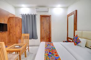 FabExpress Pravi Inn