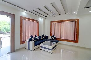 FabExpress Pravi Inn