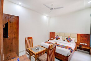 FabExpress Pravi Inn