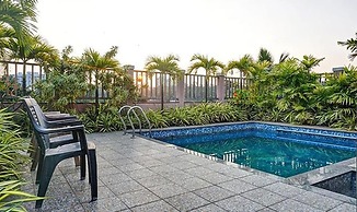Fabhotel Rudra Residency
