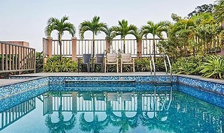 Fabhotel Rudra Residency