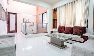 Fabhotel Rudra Residency