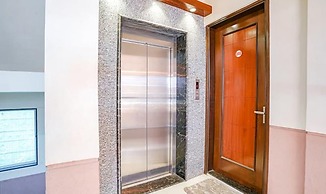 Fabhotel Rudra Residency