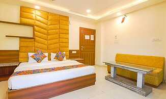 Fabhotel Royal Aanandam
