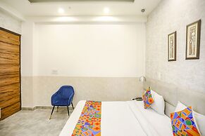 Fabhotel F9 Sector 19