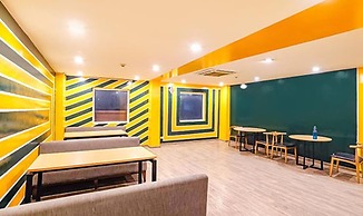 FabHotel Noida Grand