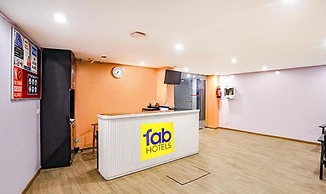 FabHotel Noida Grand