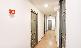 FabHotel Noida Grand