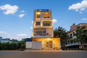 Fabhotel New Dream Palace