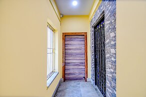 Fabhotel New Dream Palace