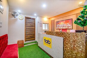 Fabhotel New Dream Palace