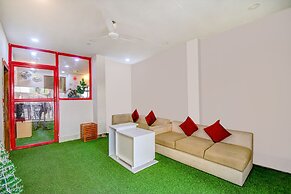 Fabhotel New Dream Palace