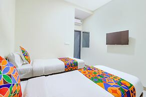 Fabexpress Athasri Inn Hsr