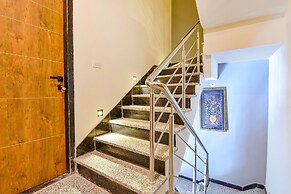 Fabhotel Infinity Blue