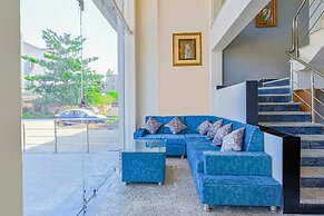 Fabhotel Infinity Blue