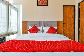 Fabhotel Infinity Blue