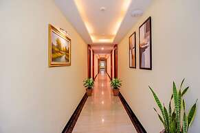 Fabhotel Abirami Grand Inn