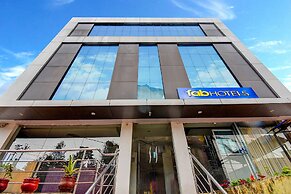 Fabhotel Abirami Grand Inn