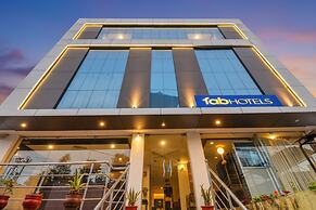 Fabhotel Abirami Grand Inn