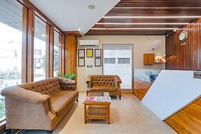 Fabhotel The Nawab'S