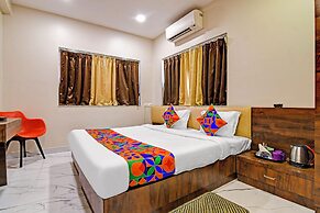 Fabhotel Dak Plaza