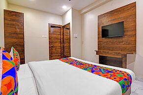 Fabhotel Dak Plaza