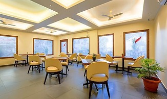 Fabhotel Phoenix Brookfield