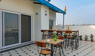 Fabhotel Pratham Inn