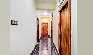 FabHotel Rikhila's Regency