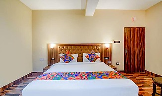 FabHotel Rikhila's Regency