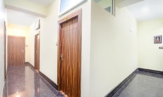 FabHotel Rikhila's Regency