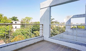 Fabhotel Omkar Executive