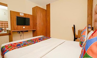 Fabexpress Emerald Inn