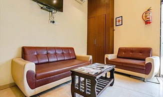 Fabexpress Emerald Inn