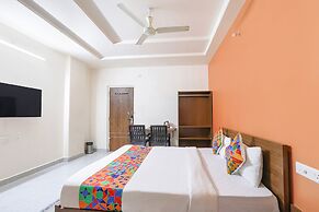 Fabhotel Golden Hitech