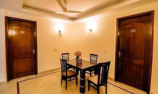 Fabhotel Imperial Inn